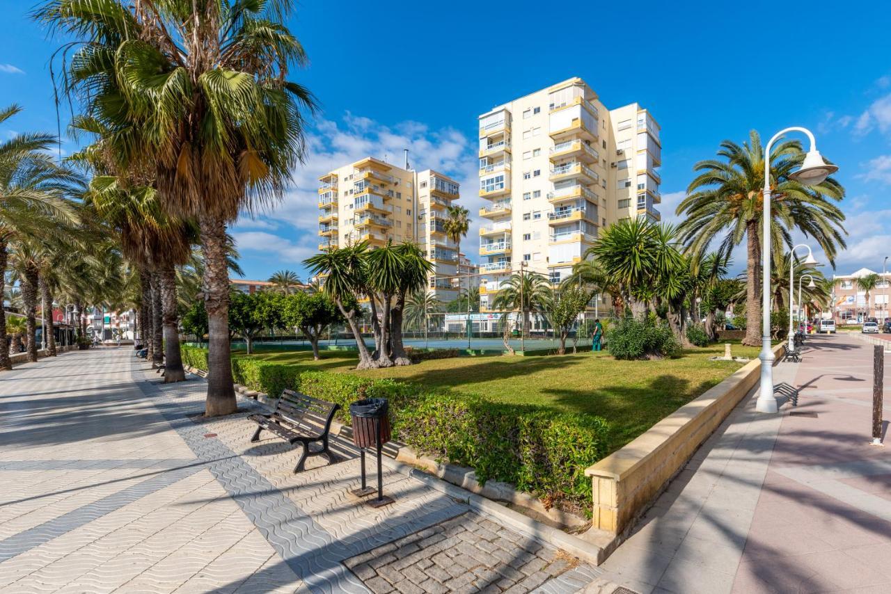 50 Mts Beach With Sea Views Pool Algarrobo Costa Exterior photo
